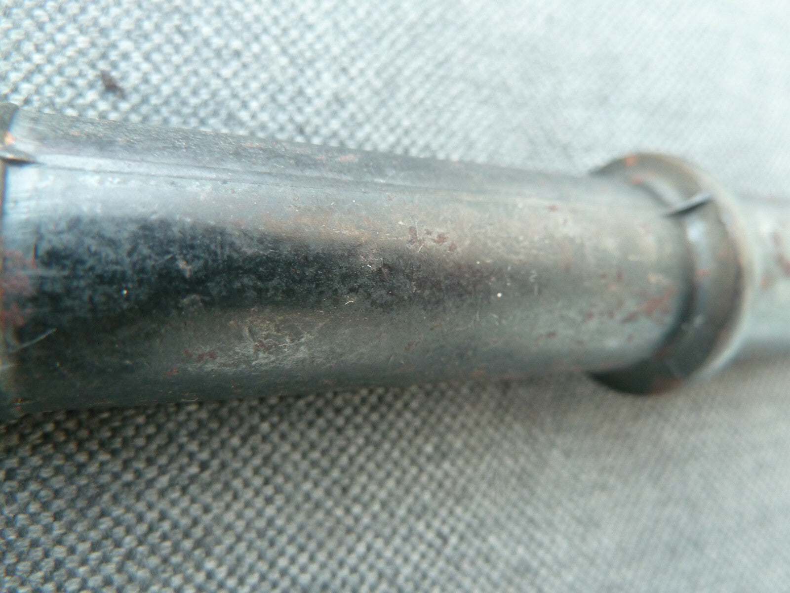 ancien vintage AXE PEDALIER  CHIN HOUR Boron bottom bracket axle 123 mm eroica
