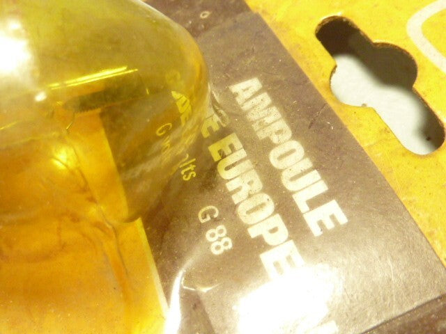 NOS  ampoule ARCOLL éclairage vintage  6V 45/40W jaune Bulb