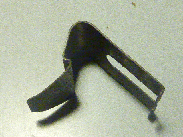 ✨ Ancien stock / NOS – Ressort supérieur Gurtner type BA 10 – Réf. 6682 ✨