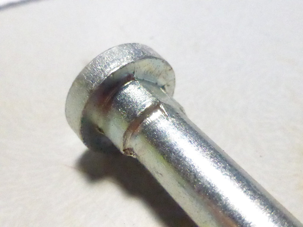 ✨ Boulon / Vis Axe de Béquille Peugeot 8 x 69 mm Vintage NOS ALGI✨