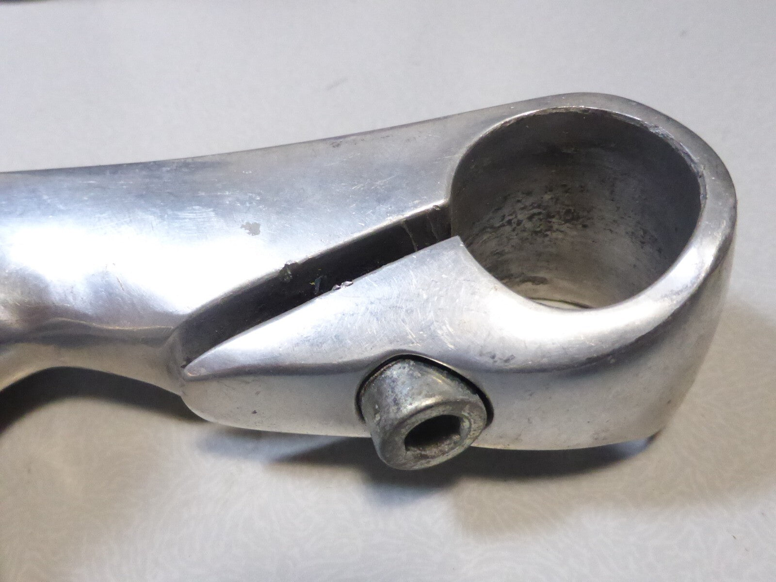 Potence 22 mm  guidon alu vintage  bellerie vintage