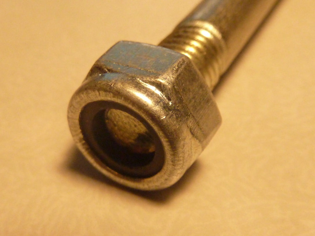 NOS Axe béquille 103 ou 102 vis M8-125 + écrou nylstop tete ronde avec 2 meplats