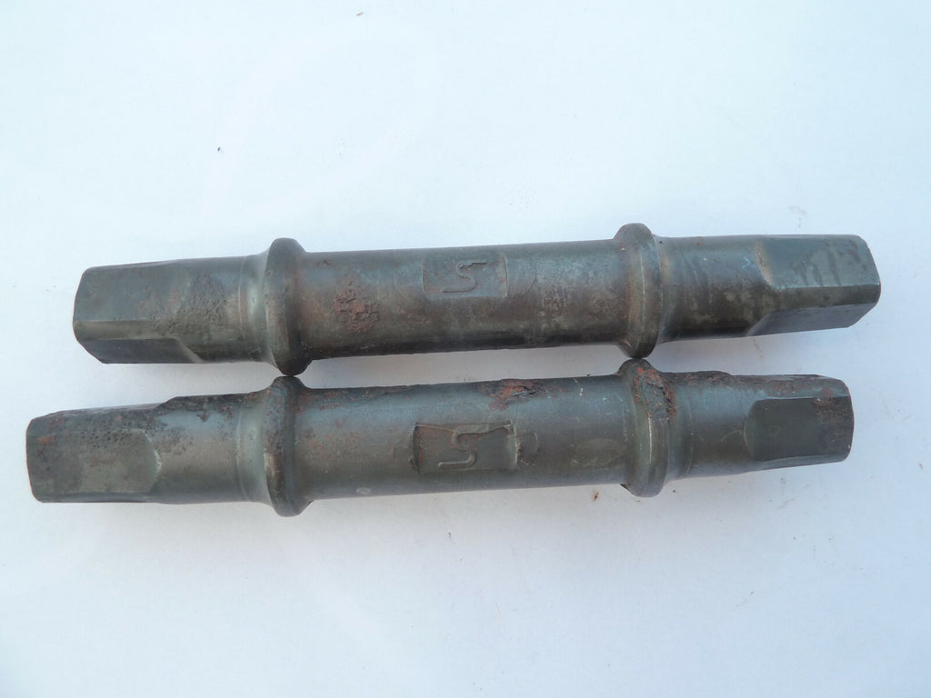 AXE PEDALIER STRONGLIGHT vintage bottom bracket axle 122 mm  eroica a tarauder