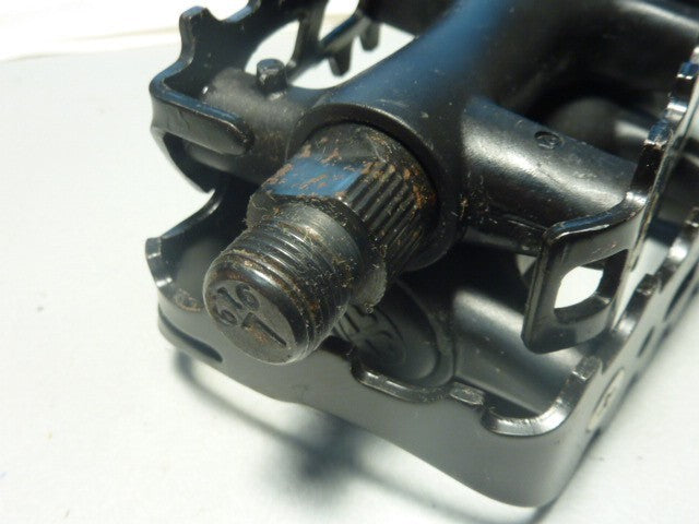 NOS Paire de pédales VP-933S  vintage 9/16
