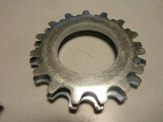 NOS ancien vintage pignon cogs MC 15/16 dents maillard
