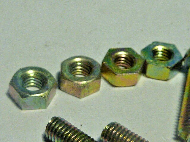 ✨ NOS Set Shimano Positron 4 Vis + Écrou Acier Doré Vintage  Ancien Stock ✨