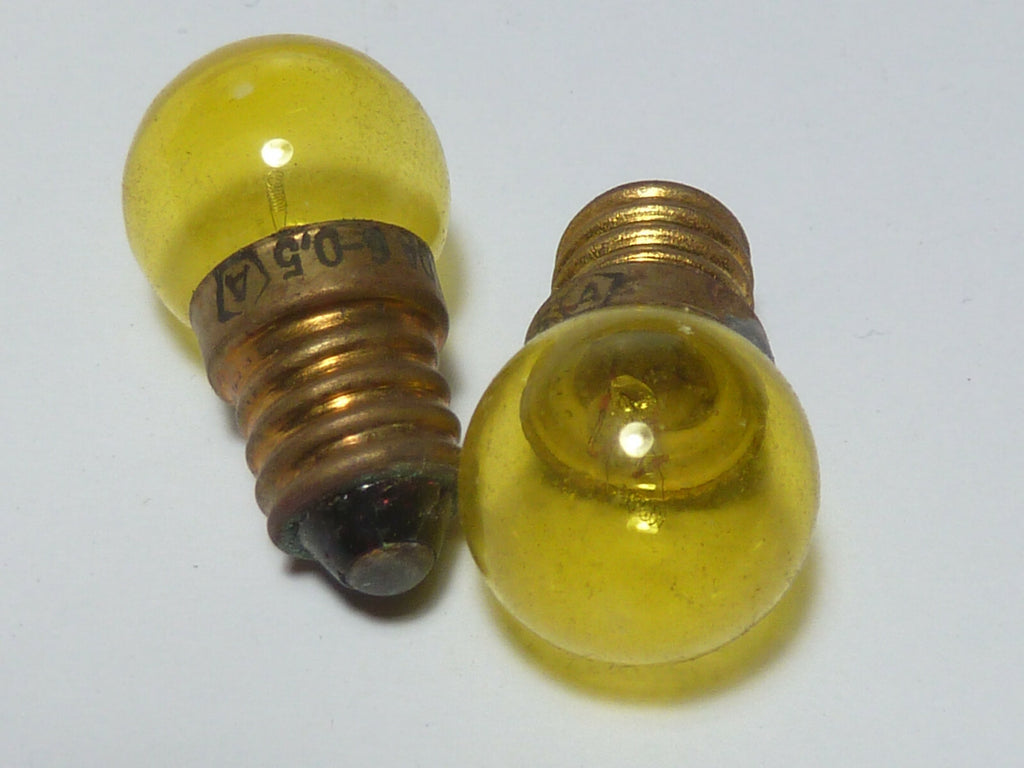1 AMPOULE jaune vintage mazda  A VIS 6V 0.5 A sph 15 E10 3W