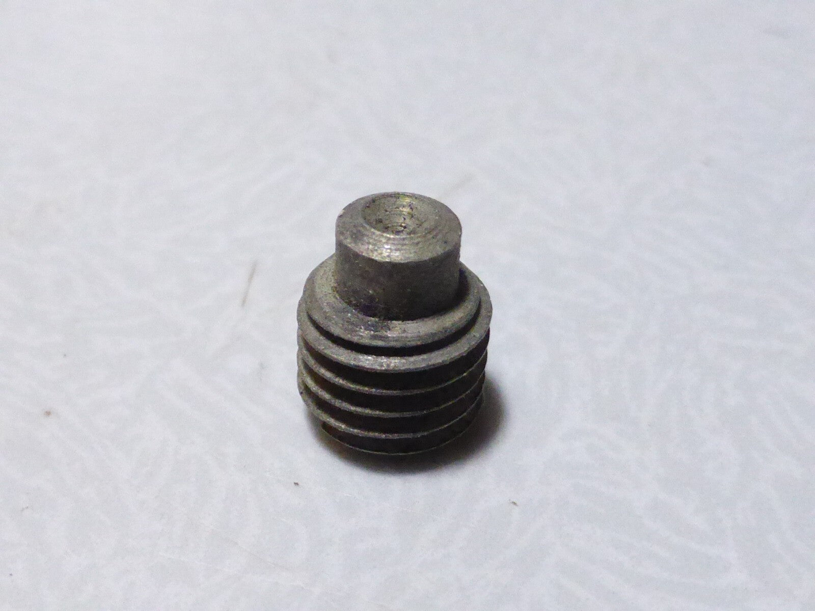 1 ancienne vis capot poignée vintage motobecane peugeot