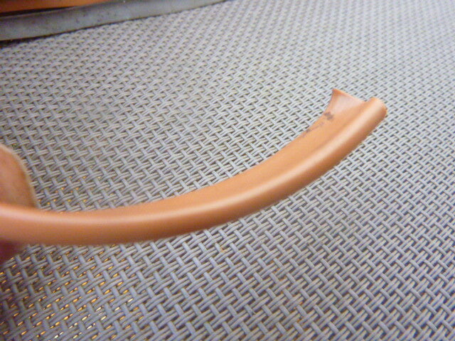 PASSEPOIL PLASTIQUE CREUX Ø 2,0 x 3,0 x languette 5 mm largeur 8 mm Longueur 5M✨