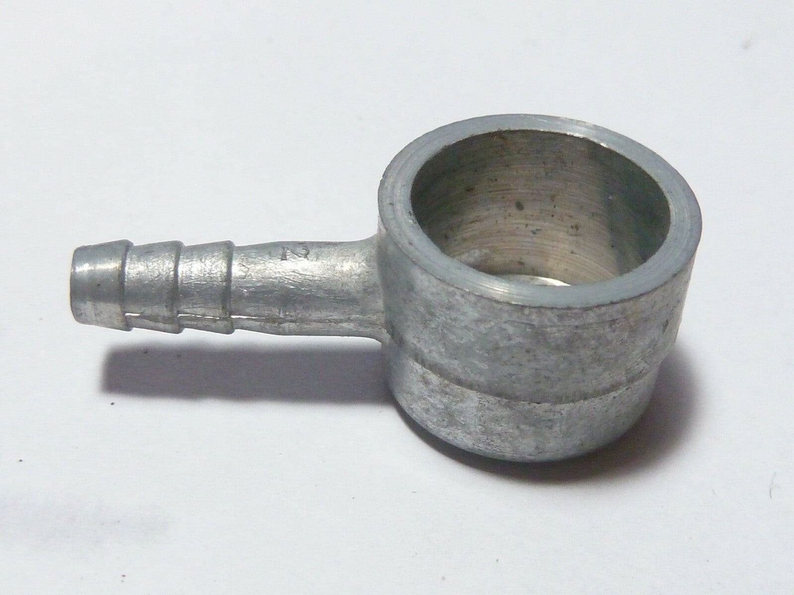 raccord pipette carburateur M26 ? GURTNER Money goyon