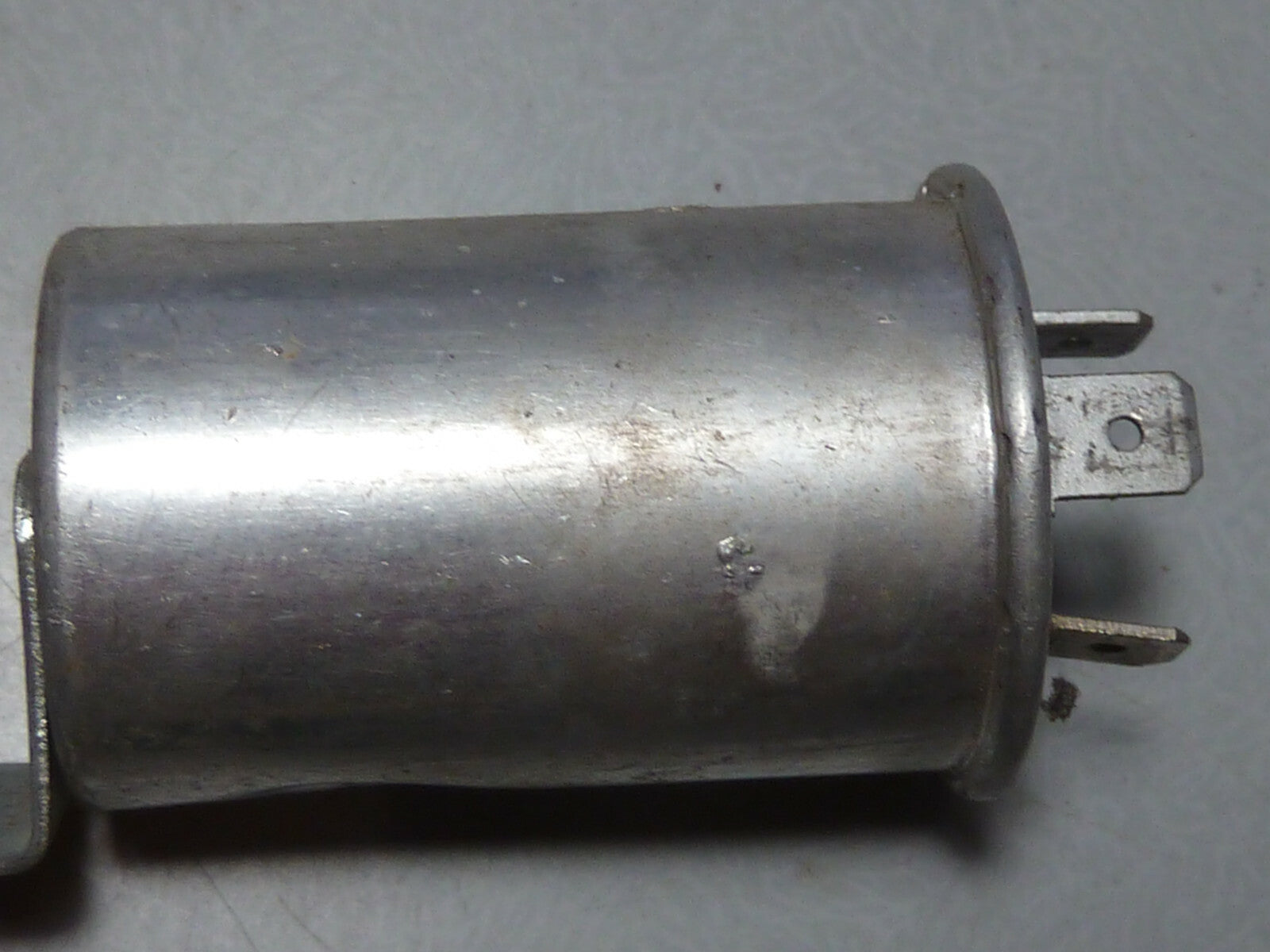 relais 4069103 Indicator Relay / Blinkrelais ferrari