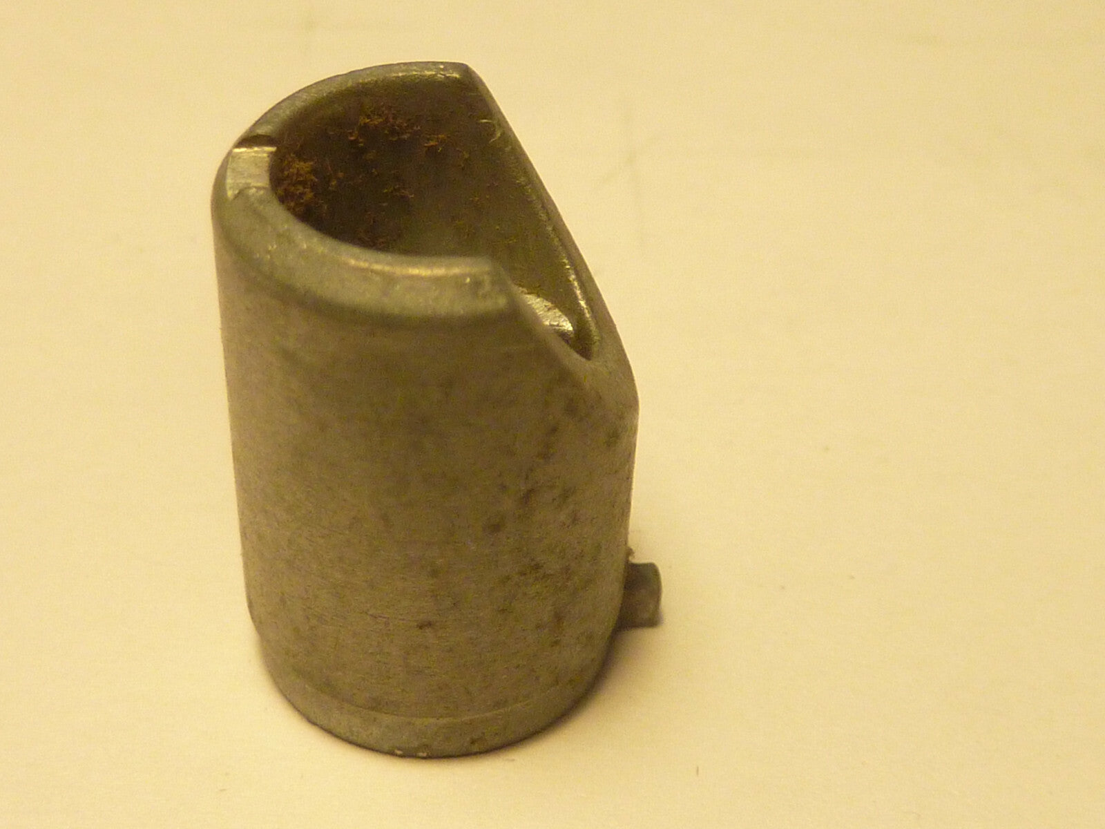 N.O.S 1 boisseau  carburateur 8474/2 GURTNER MOTOBECANE 14x21 mm