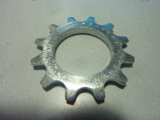 NOS vintage pignon 12  MAILLARD  threaded freewheel cog