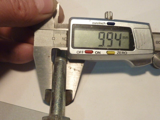 boulon VIS METAUX 11X70 ancien stock