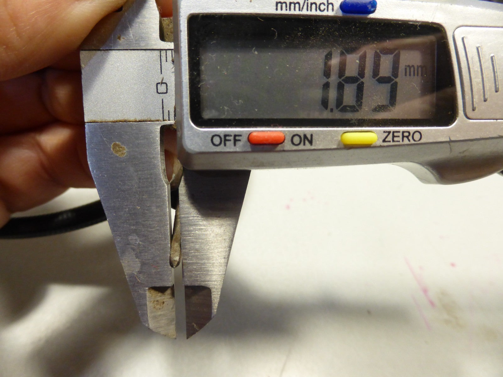 NOS  cable HURET pour COMPTEUR Huret Jaeger 695 mm