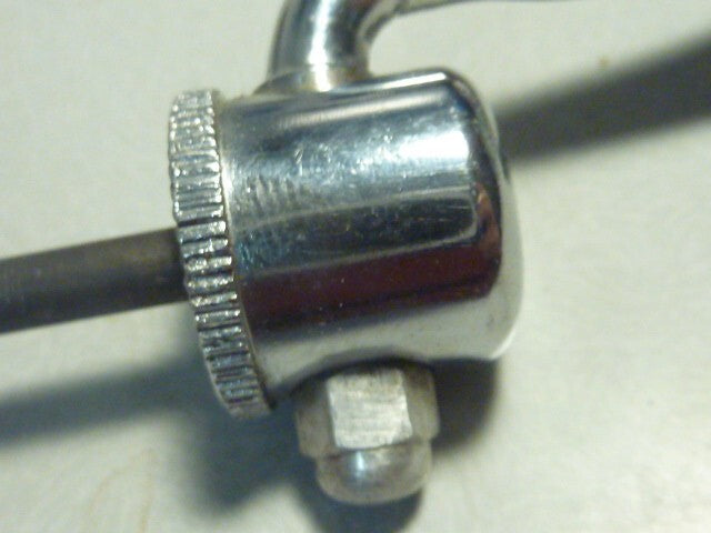 NOS vintage attache rapide Shimano  Japan   Quick Release Skewer -
