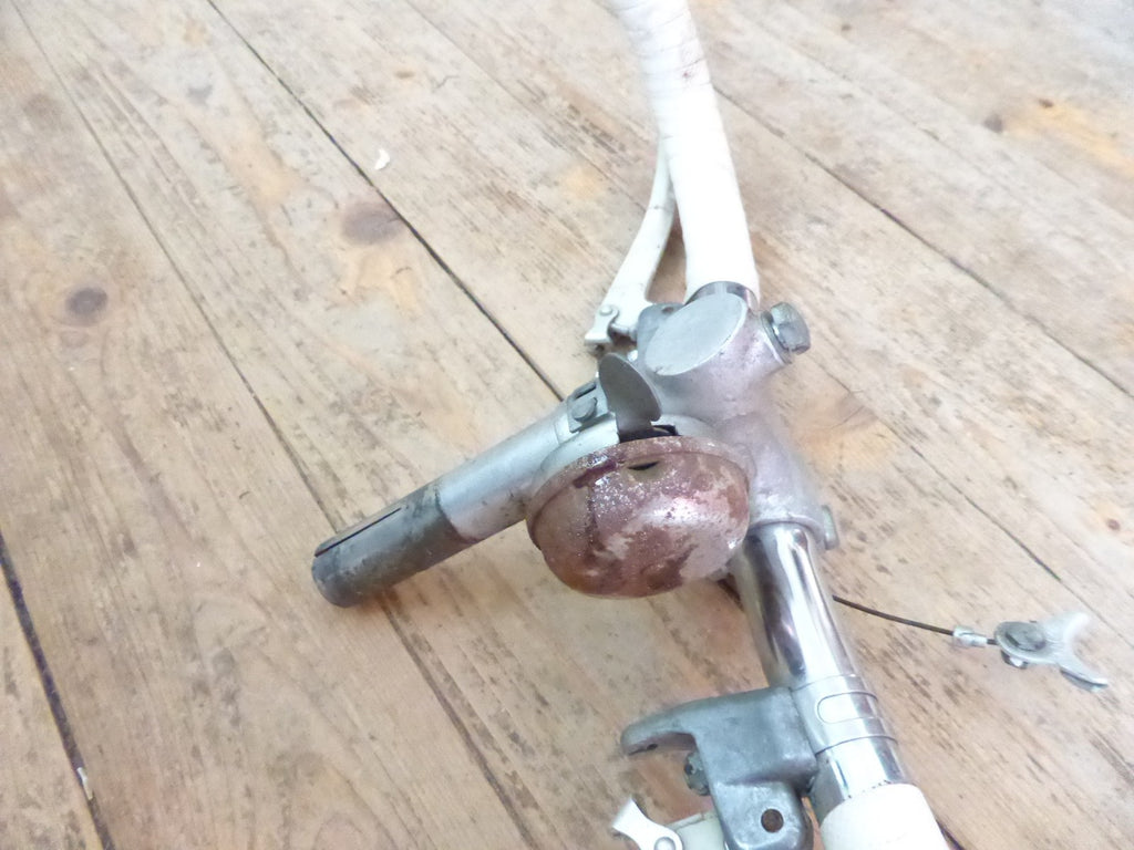 ancien guidon velo chromé vintage Peugeot motobecane gitane randonneur Pivo 22.2
