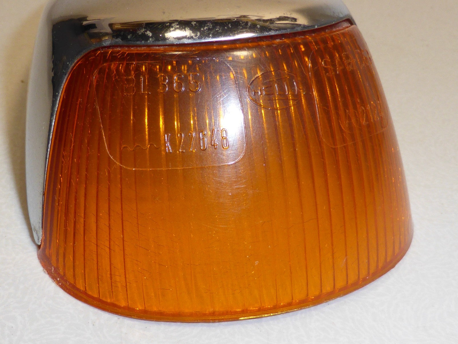 Cabochon feu clignotant de Volkswagen Coccinelle VW COX hella bl365