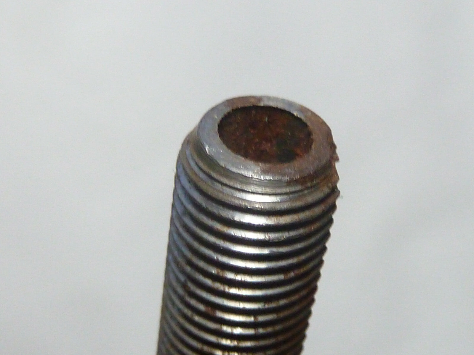 ancien vintage axe de roue velo vintage atom 9x100 longueur 118 mm