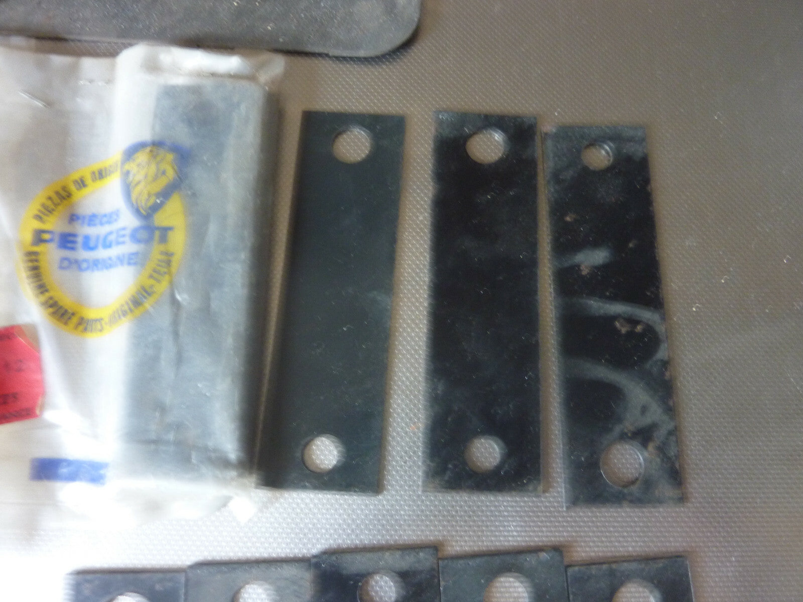 25 patte fixation support echappement vintage Peugeot