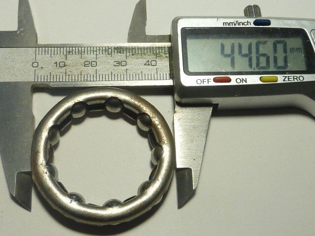 NOS NEU coupelle cuvette pédalier bmx monobloc cage a bille old school vintage
