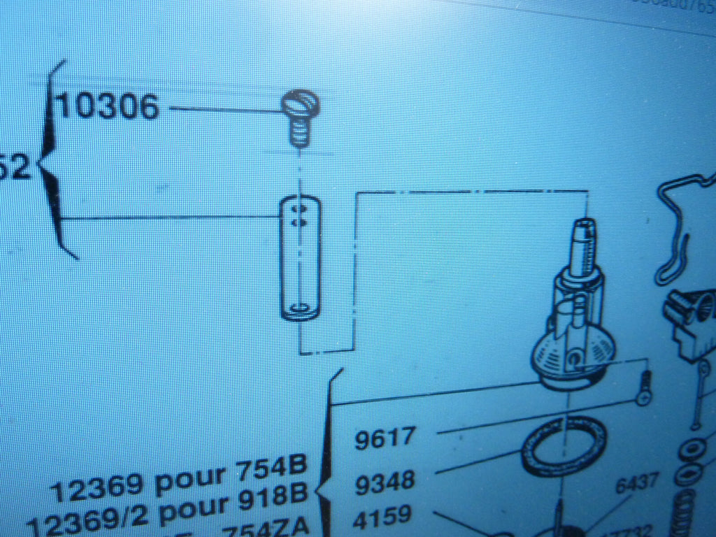 1 vis gurtner vis 10306 fixation de couvercle Peugeot 103 104