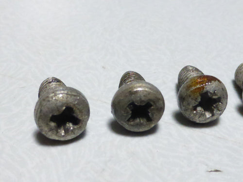 7 mini vis tète ronde bombé  bolt screw acier  boulon vintage