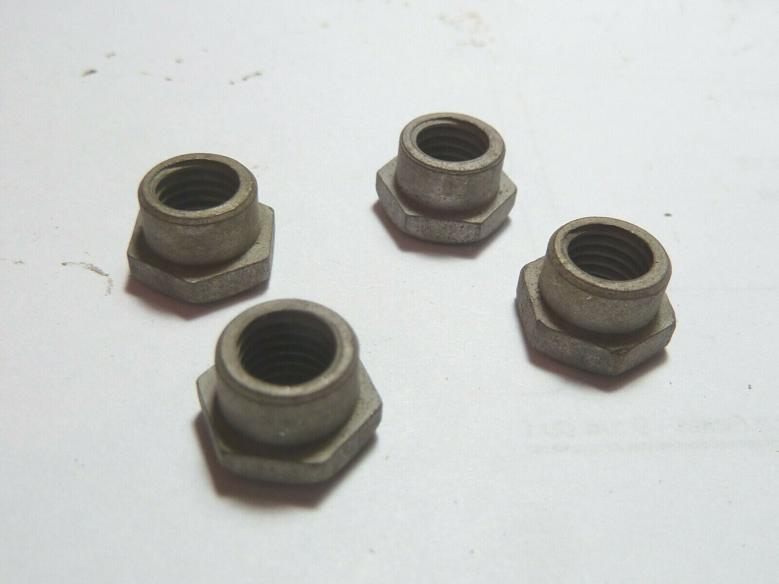 4 boulons écrou couronne de pédalier velo ancien vintage