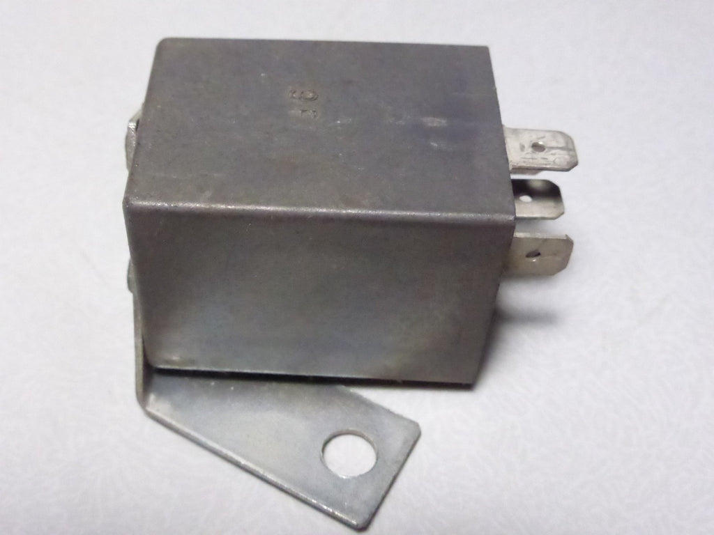 Relais Renault Bitron 2041002 A 73365