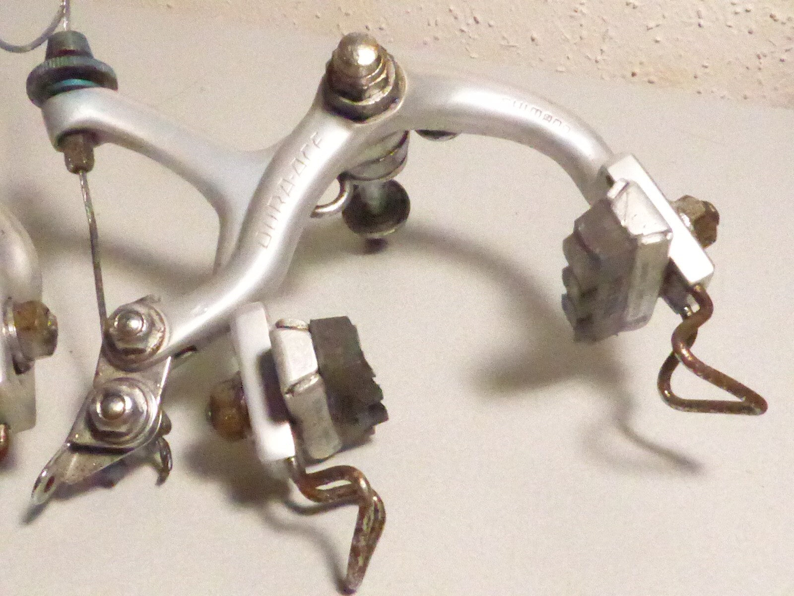 anciens freins shimano dura ace velo vintage 1980's