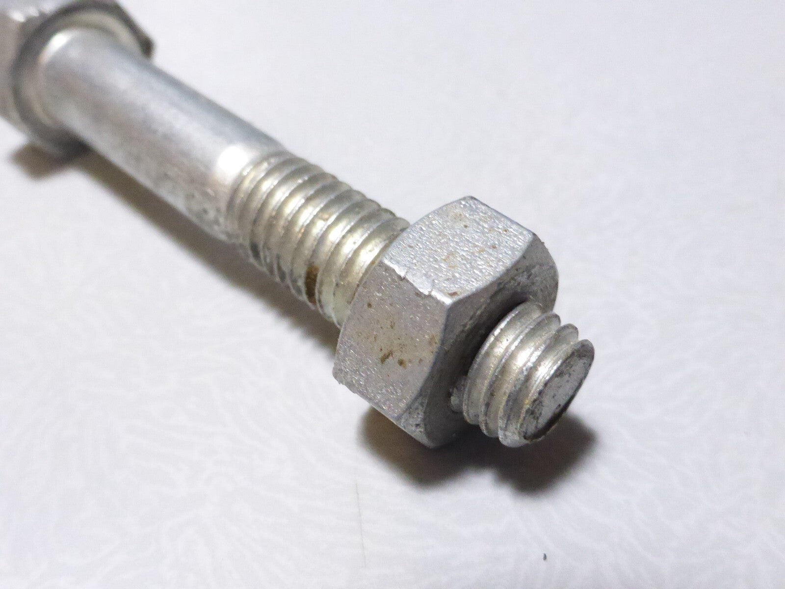 NOS NEU 1 vintage ancien  VIS boulon 8x45  mobylette vélo solex écrou  M8 45 mm