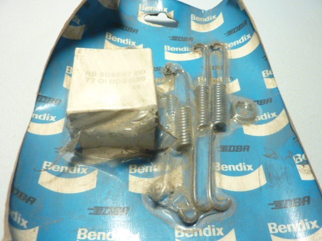 NOS Bendix Kit d'accessoires. mâchoire de frein Renault 4 5 6