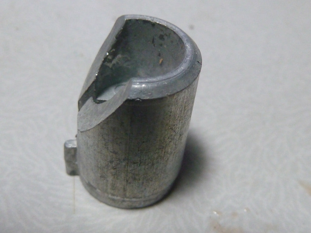 N.O.S 1 boisseau  carburateur 8424/2 GURTNER MOTOBECANE 21x14 mm