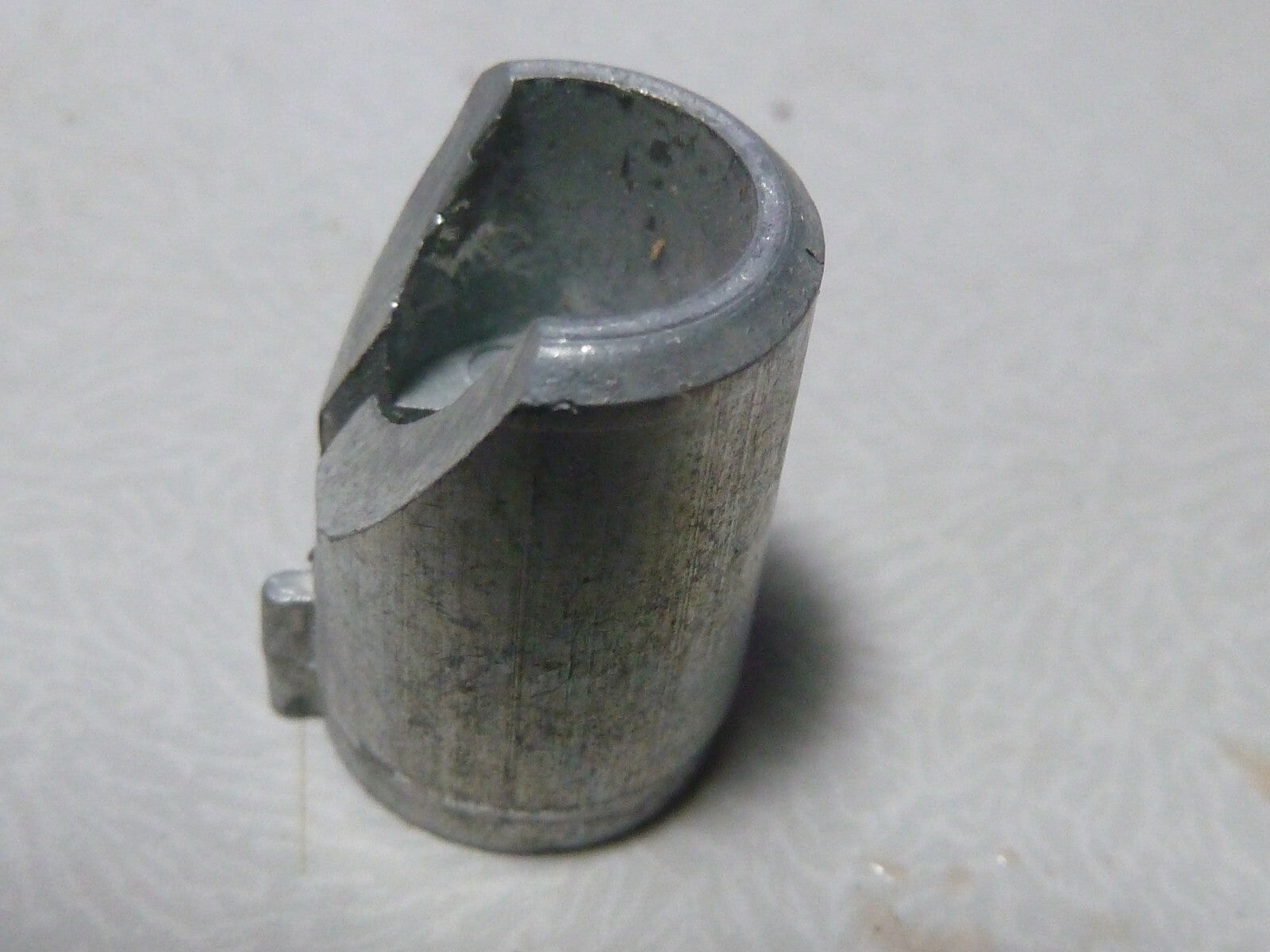 N.O.S 1 boisseau  carburateur 8424/2 GURTNER MOTOBECANE 21x14 mm