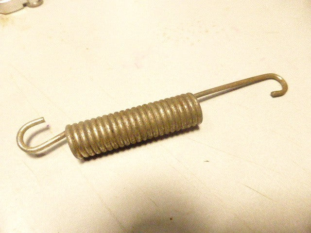 NOS 1 RESSORT DE BEQUILLE motobecane ancienne 124 mm ancien stock