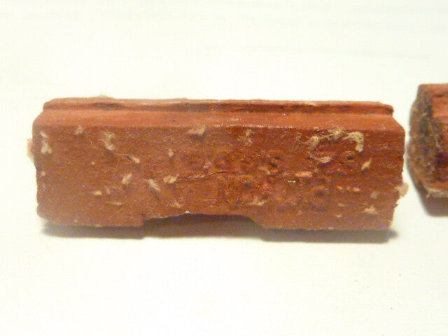 NOS OLD BIKE NOS  lot de 2 PATINS DE FREINS  vintage brake pads python