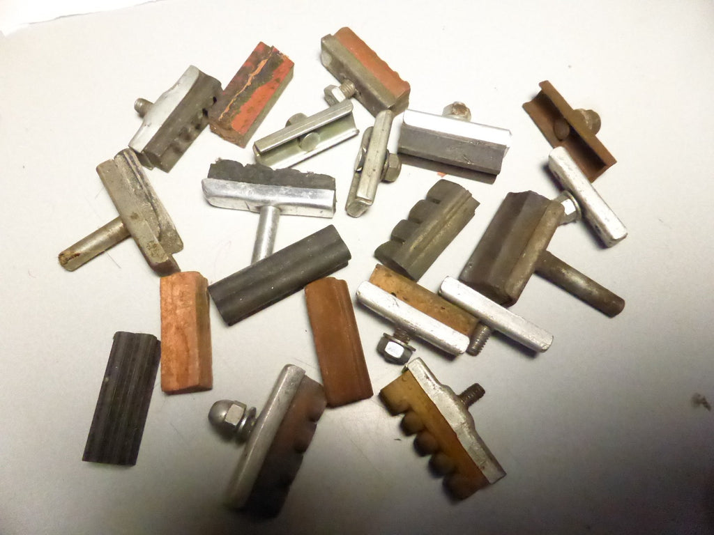 ✨ Lot porte-patins de frein vélo vintage – anciens supports brake pads bicycle ✨