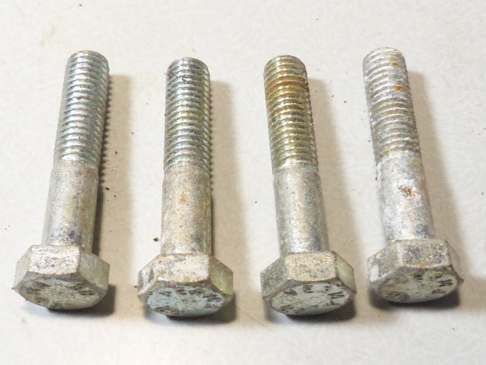NOS NEU vintage ancien 4 VIS boulon 8x39 mobylette vélo solex écrou  M8 40 mm