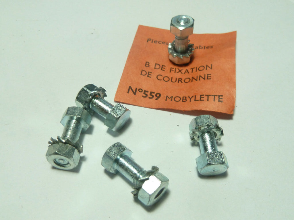 5 boulons  ecrou fixation couronne carré 5x13 mm Peugeot  motobecane motoconfort