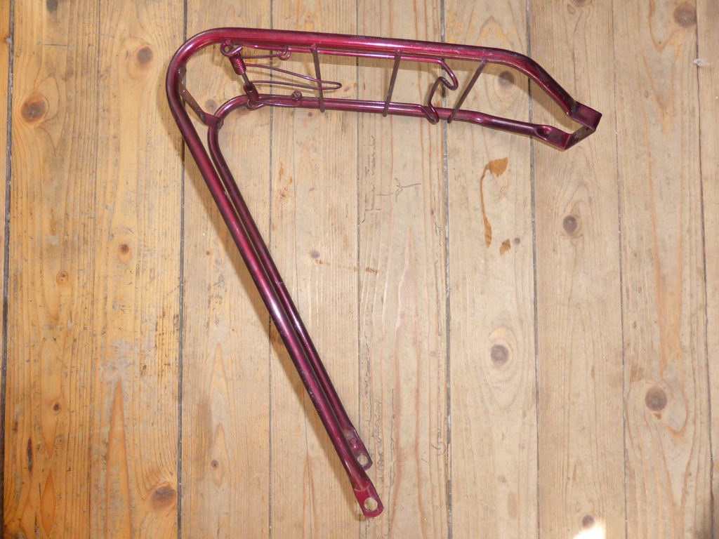 ✨NOS porte bagage arrière  a clapet acier velo Peugeot gitane roue 700 vintage ✨