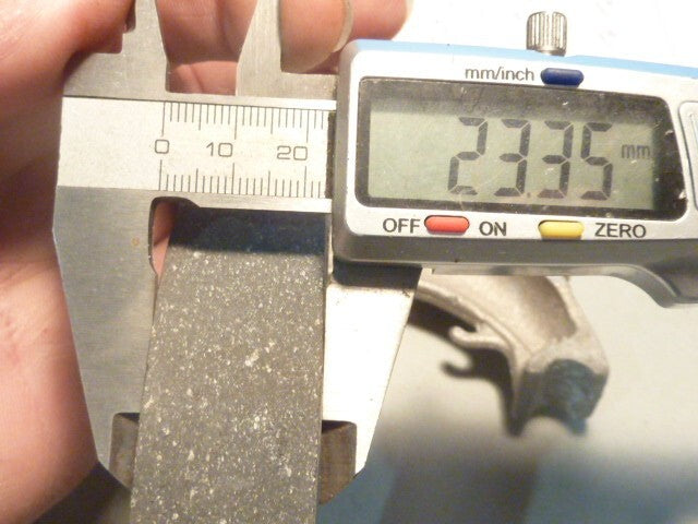 Mâchoires de frein à tambour neuve ancien stock pour Ø 110
