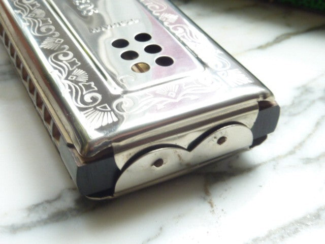 Vintage M. Hohner THE ECHO HARP Harmonica In Original Box C/G 55/80 Germany