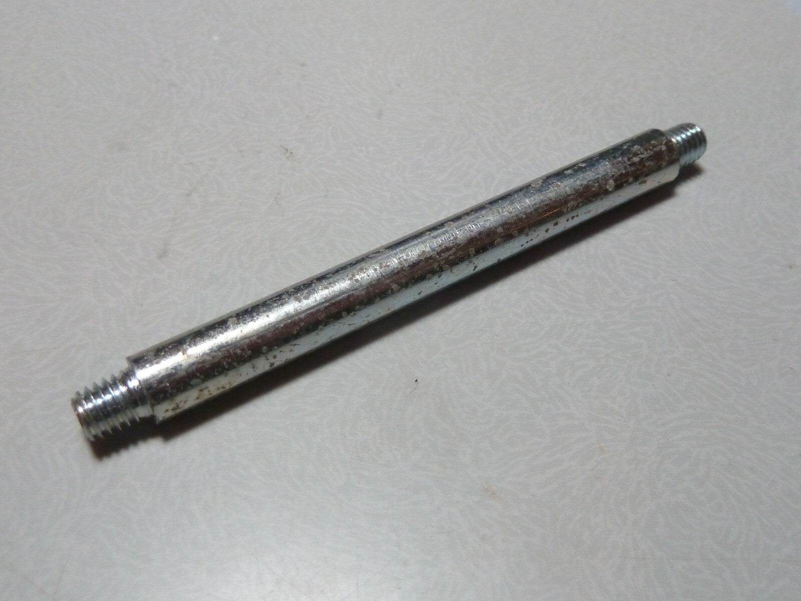 NOS Goujon   ancien stock 85x8mm axe de suspension