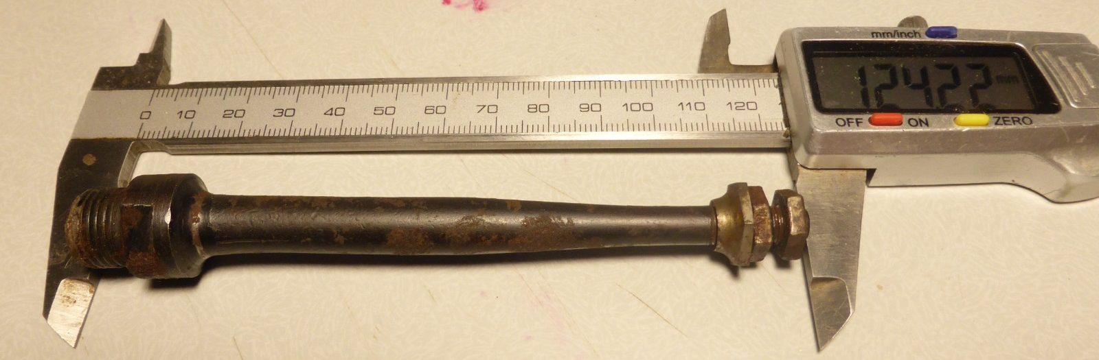 NOS neu vintage 1 Axe pédale droite 124 mm neuf ancien stock  vélo cyclo 9/16
