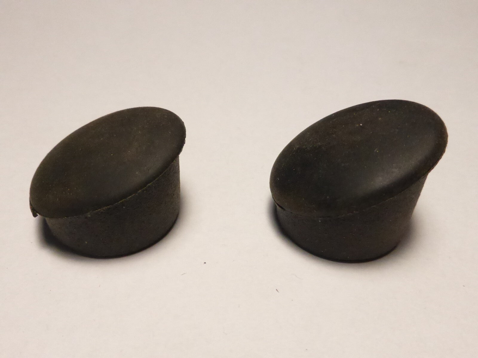 NOS vintage 2 embout HANDLEBAR END PLUGS  Bouchon de guidon noir oblique