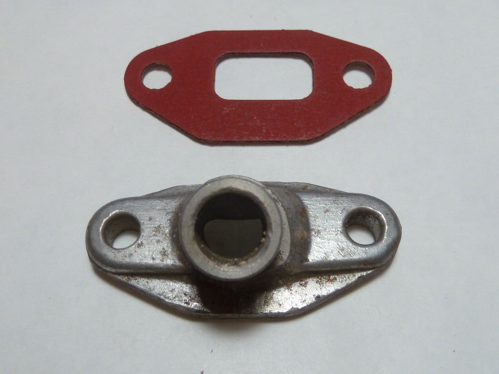 pipe Motobécane moteur AV7 ancien neuf ancien stock AV 7 avec joint