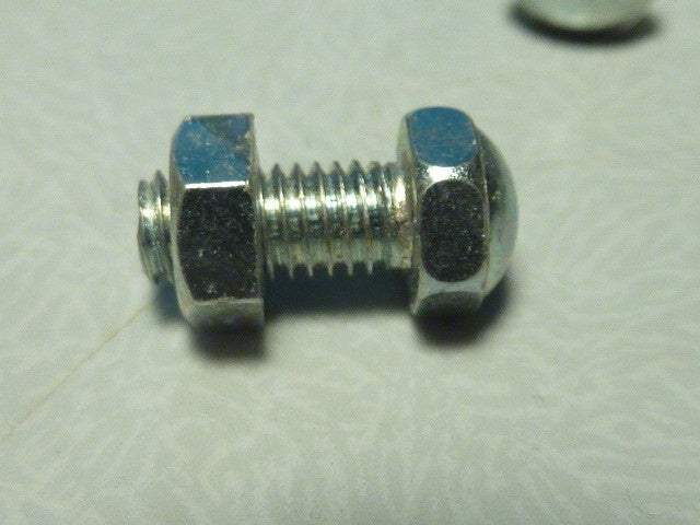 ✨ NOS 3 vis écrou carter mobylette vélo fixation ancien stock tête bombé 5x11✨
