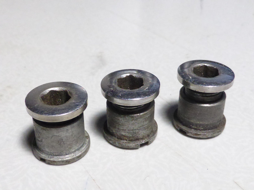 lot de 3 Vis  vélo pédalier chromé  motobecane peugeot vintage