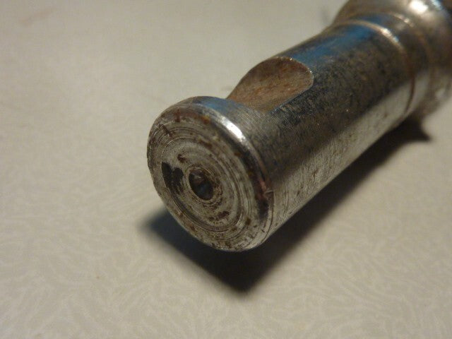 Nos axe clavettes pédalier RFG 125 mm  pédalier Bottom bracket  not stronglight