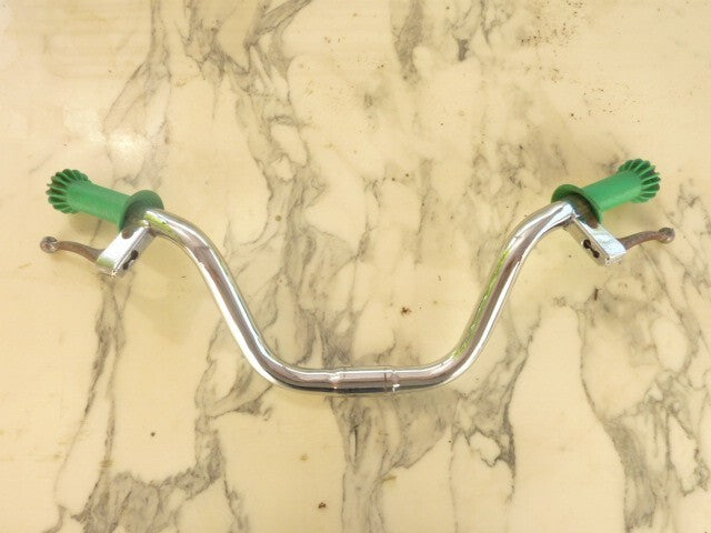petit guidon tricycle trottinette vélo enfant ancien